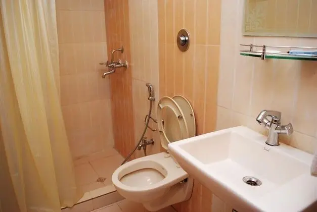 Standard Tek Büyük veya İki Ayrı Yataklı Oda