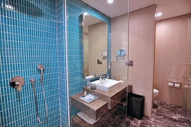 Deluxe Tek Büyük Yataklı Oda, Deniz Manzaralı