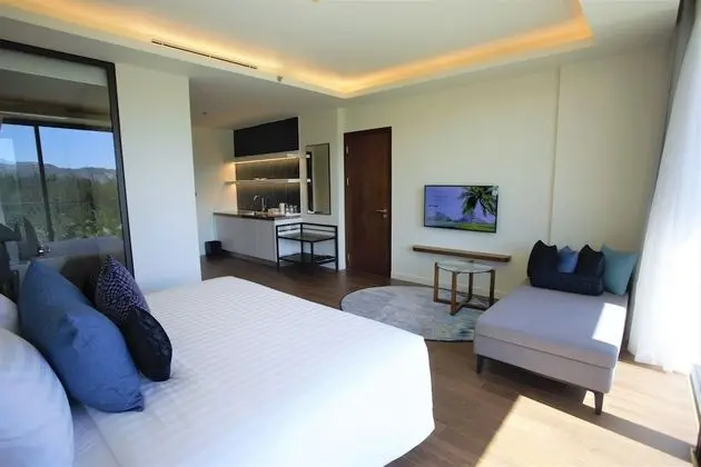 Deluxe Tek Büyük Yataklı Oda, Tepe Manzaralı