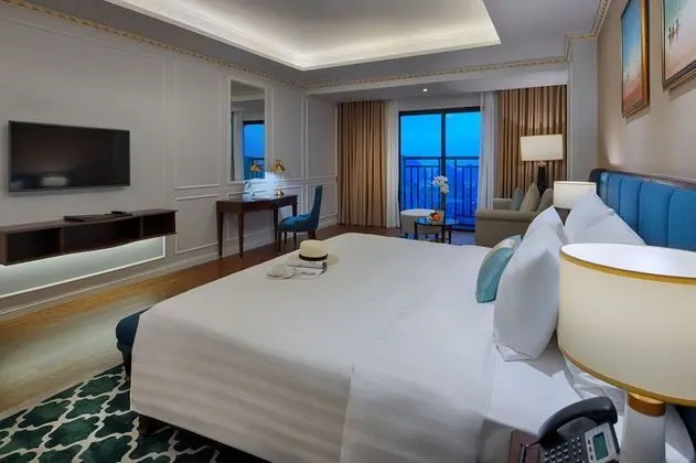 Deluxe Tek Büyük Yataklı Oda, Golf Manzaralı