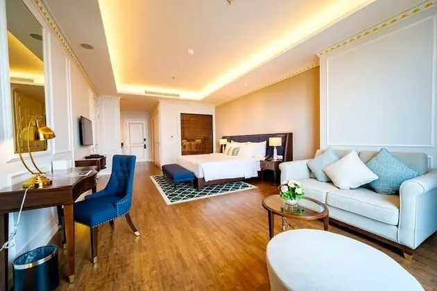 Grand Süit, Golf Manzaralı
