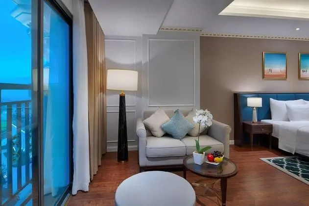 Oda, Golf Manzaralı (Premium Deluxe)