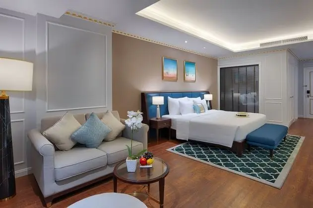 Oda, Golf Manzaralı (Premium Deluxe)