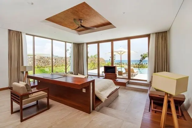Villa, 3 Yatak Odası, Denize Sıfır