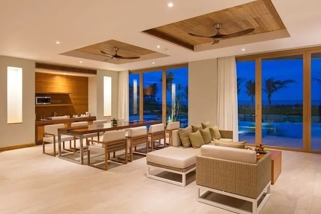 Villa, 3 Yatak Odası, Denize Sıfır