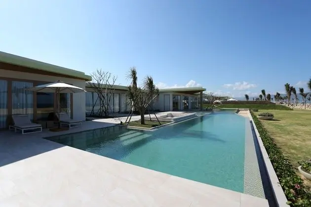 Villa, 3 Yatak Odası, Denize Sıfır