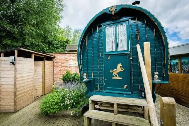 Karavan, Teras (Glamping Caravan)