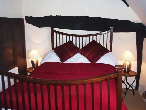 Tek Büyük Yataklı Oda, Banyolu/Duşlu