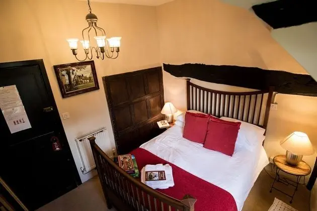 Tek Büyük Yataklı Oda, Banyolu/Duşlu