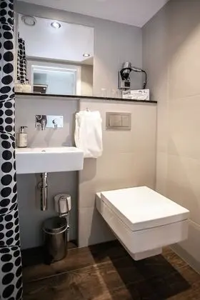 Small Family Double or Twin Room, Partial Lake View