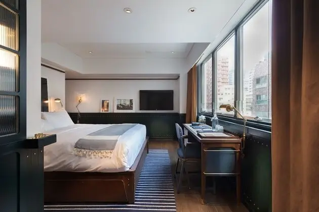 Large King Room