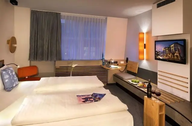 Comfort Tek Büyük Yataklı Oda