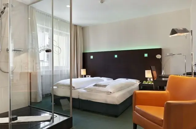 Comfort Tek Büyük veya İki Ayrı Yataklı Oda