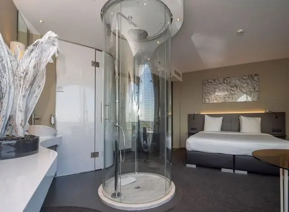 Deluxe Tek Büyük Yataklı Oda (shower)
