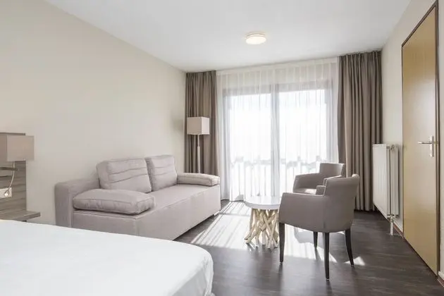 Comfort Tek Büyük Yataklı Oda, Küvet (with Dune View)