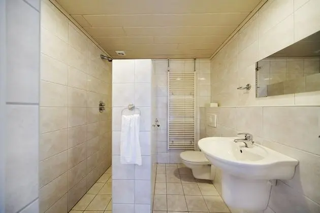Comfort Tek Büyük Yataklı Oda, Veranda (shower)