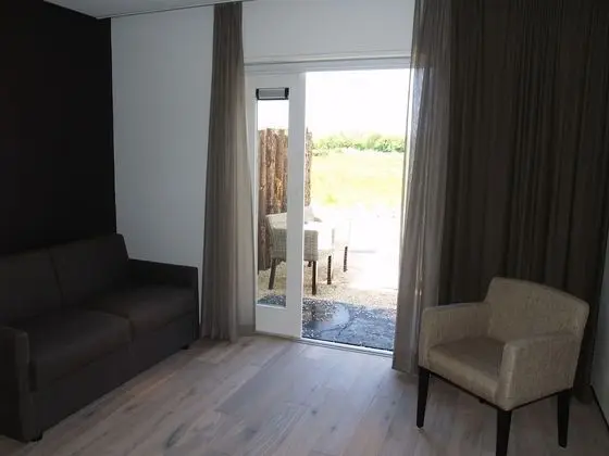 Deluxe Tek Büyük Yataklı Oda, Veranda (bathtub)