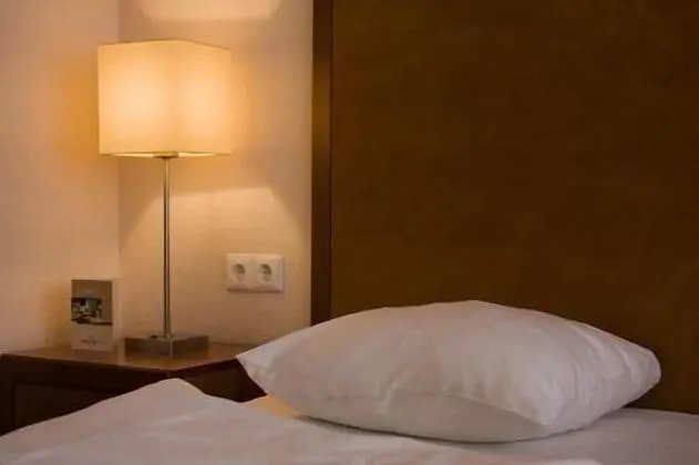 Tek Kişilik Oda (with Shower)