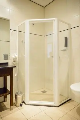 Luxury Tek Büyük Yataklı Oda