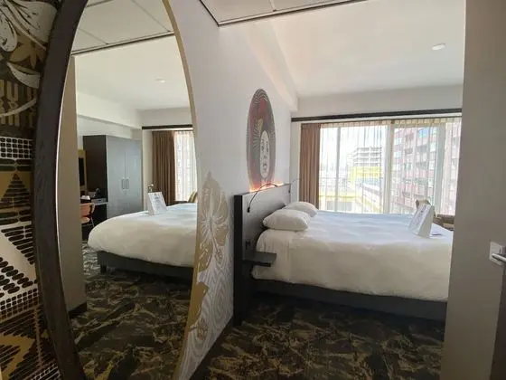 Luxury Tek Büyük Yataklı Oda