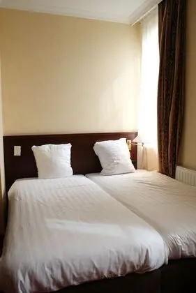 Comfort Tek Büyük Yataklı Oda (Small, with Shower)