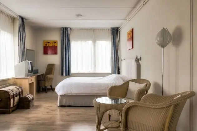 Junior Süit, Balkon (with Shower)