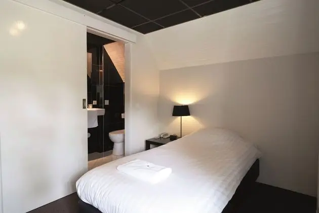 Tek Kişilik Oda (with Shower)