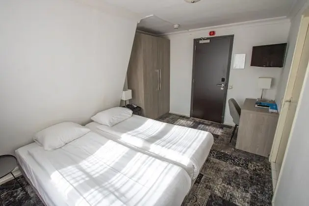 Tek Büyük Yataklı Oda (small)