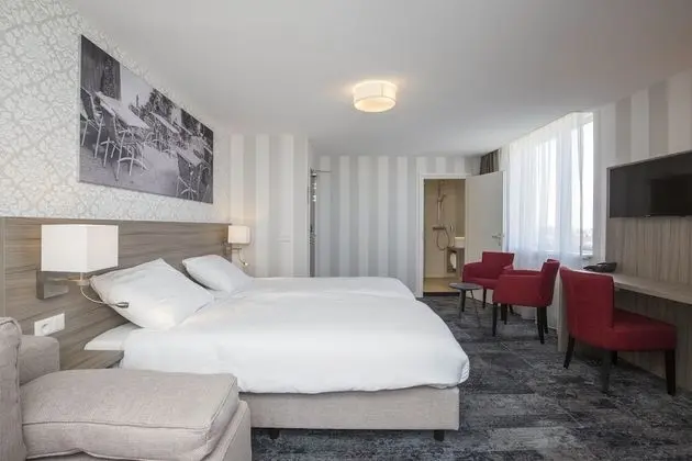 Comfort Tek Büyük Yataklı Oda