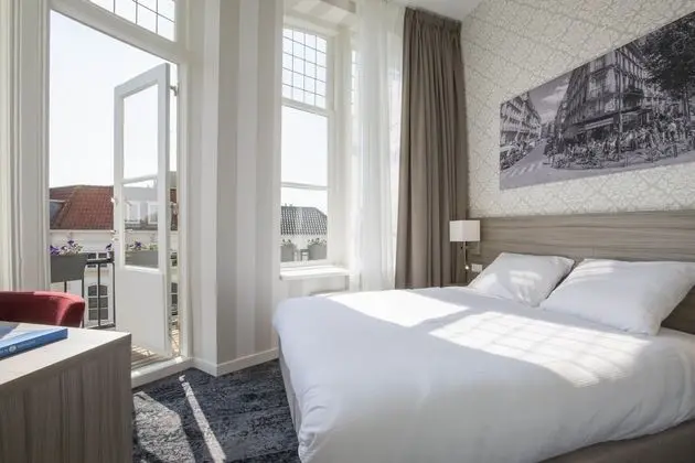 Luxury Tek Büyük Yataklı Oda