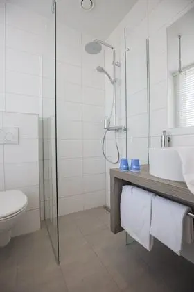 Luxury Tek Büyük Yataklı Oda