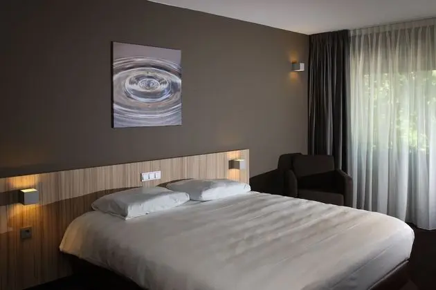 Luxury Tek Büyük Yataklı Oda (with Shower)