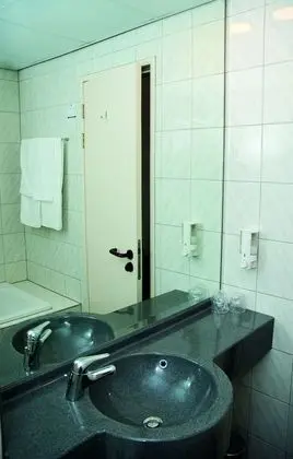 Comfort Tek Büyük Yataklı Oda, Küvet