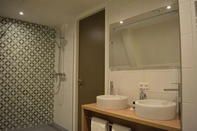 Luxury Tek Büyük Yataklı Oda