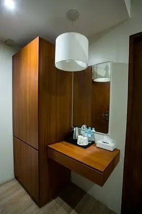 Deluxe Plus Twin Room, 2 Twin Beds, Accessible, Refrigerator