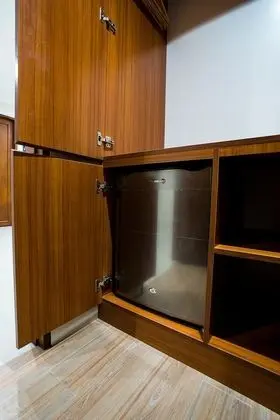 Deluxe Plus Twin Room, 2 Twin Beds, Accessible, Refrigerator
