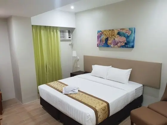 Deluxe Tek Büyük Yataklı Oda, 1 Çift Kişilik Yatak, Engellilere Uygun, Buzdolabı