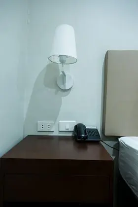 Deluxe Tek Büyük Yataklı Oda, 1 Çift Kişilik Yatak, Engellilere Uygun, Buzdolabı