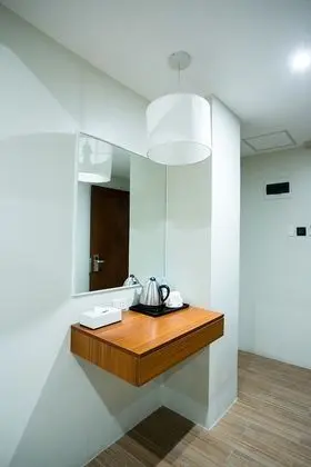 Deluxe Tek Büyük Yataklı Oda, 1 Çift Kişilik Yatak, Engellilere Uygun, Buzdolabı