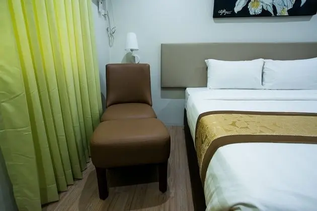 Deluxe Tek Büyük Yataklı Oda, 1 Çift Kişilik Yatak, Engellilere Uygun, Buzdolabı