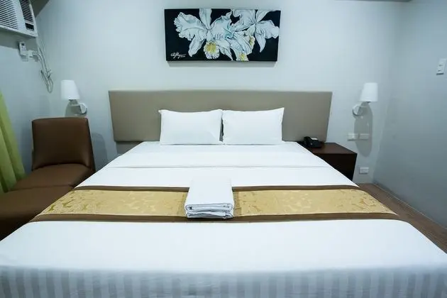 Deluxe Tek Büyük Yataklı Oda, 1 Çift Kişilik Yatak, Engellilere Uygun, Buzdolabı