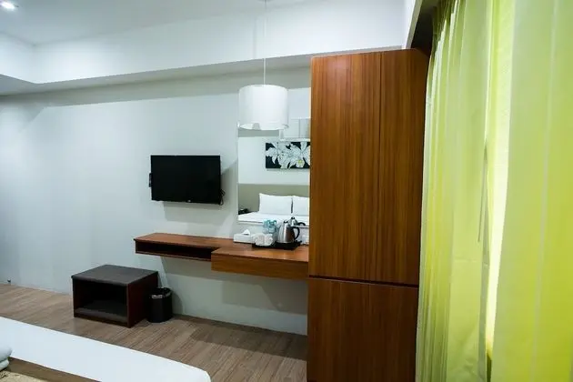 Deluxe Tek Büyük Yataklı Oda, 1 Çift Kişilik Yatak, Engellilere Uygun, Buzdolabı