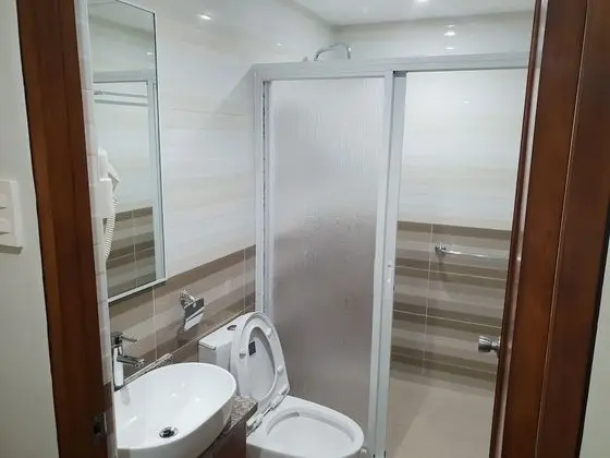 Deluxe Tek Büyük Yataklı Oda, 1 Çift Kişilik Yatak, Engellilere Uygun, Buzdolabı