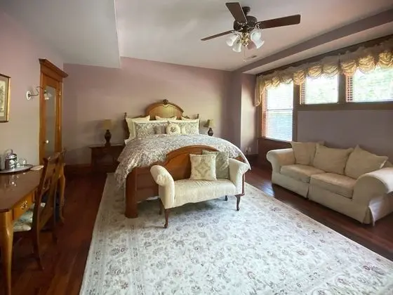 Oda, Özel Banyo (Tower Grove Park Suite)