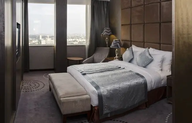 Junior Süit, 1 En Büyük (King) Boy Yatak, Nehir Manzaralı (Fleuve)