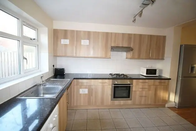 Stüdyo, Şehir Manzaralı