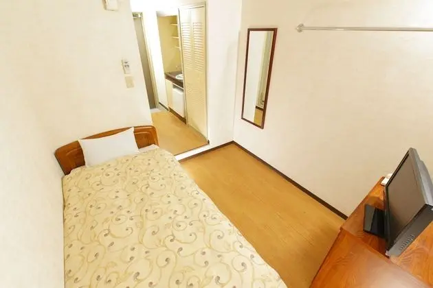 Tek Kişilik Oda, Sigara İçilebilir (Basement)