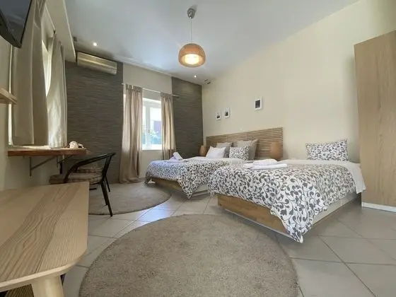 Deluxe Üç Kişilik Oda