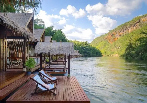 Villa (Floating with Dinner Breakfast Lunch)