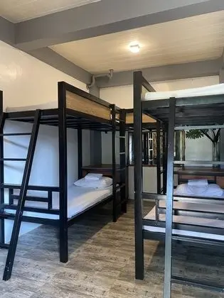 Oda (Leaf Lodge - Loft Room)